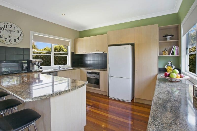 4 Blackwood Street, SHERWOOD QLD 4075, Sherwood - Thumbnail 2