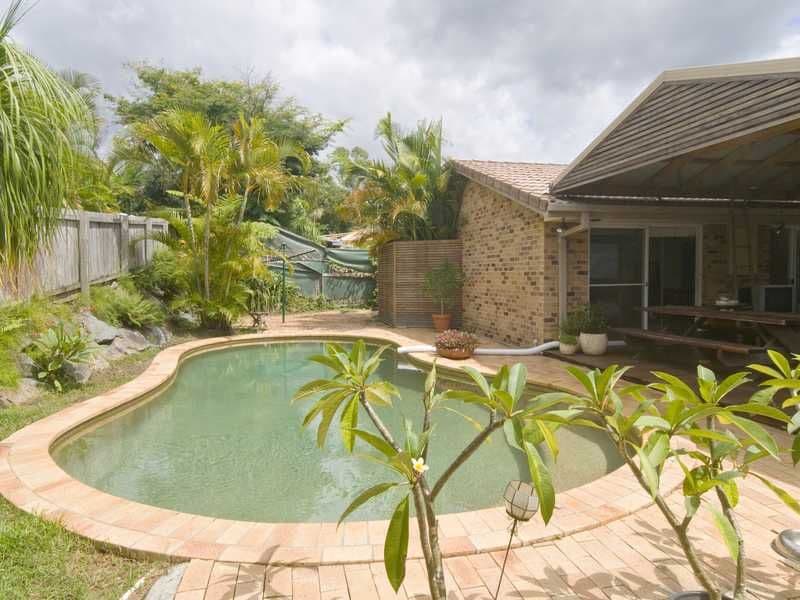 85 Clives Circuit, CURRUMBIN WATERS QLD 4223, Currumbin Waters - Thumbnail 2