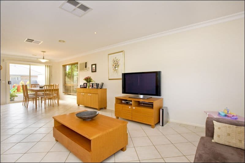 12 Ryan Place, LARA VIC 3212, Lara - Thumbnail 4