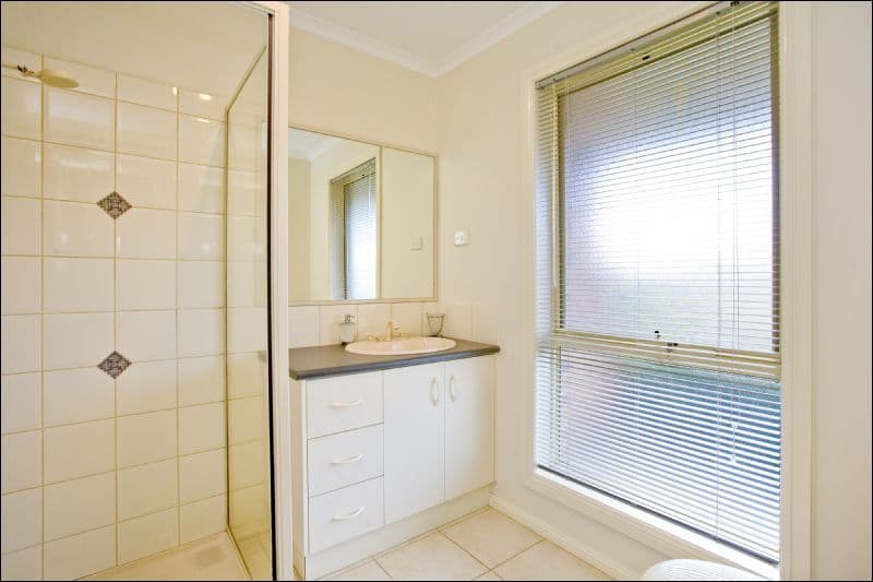 12 Ryan Place, LARA VIC 3212, Lara - Thumbnail 7