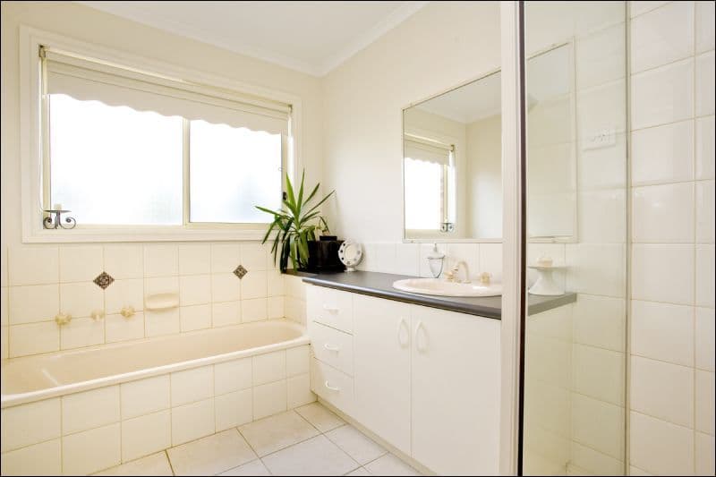 12 Ryan Place, LARA VIC 3212, Lara - Thumbnail 8