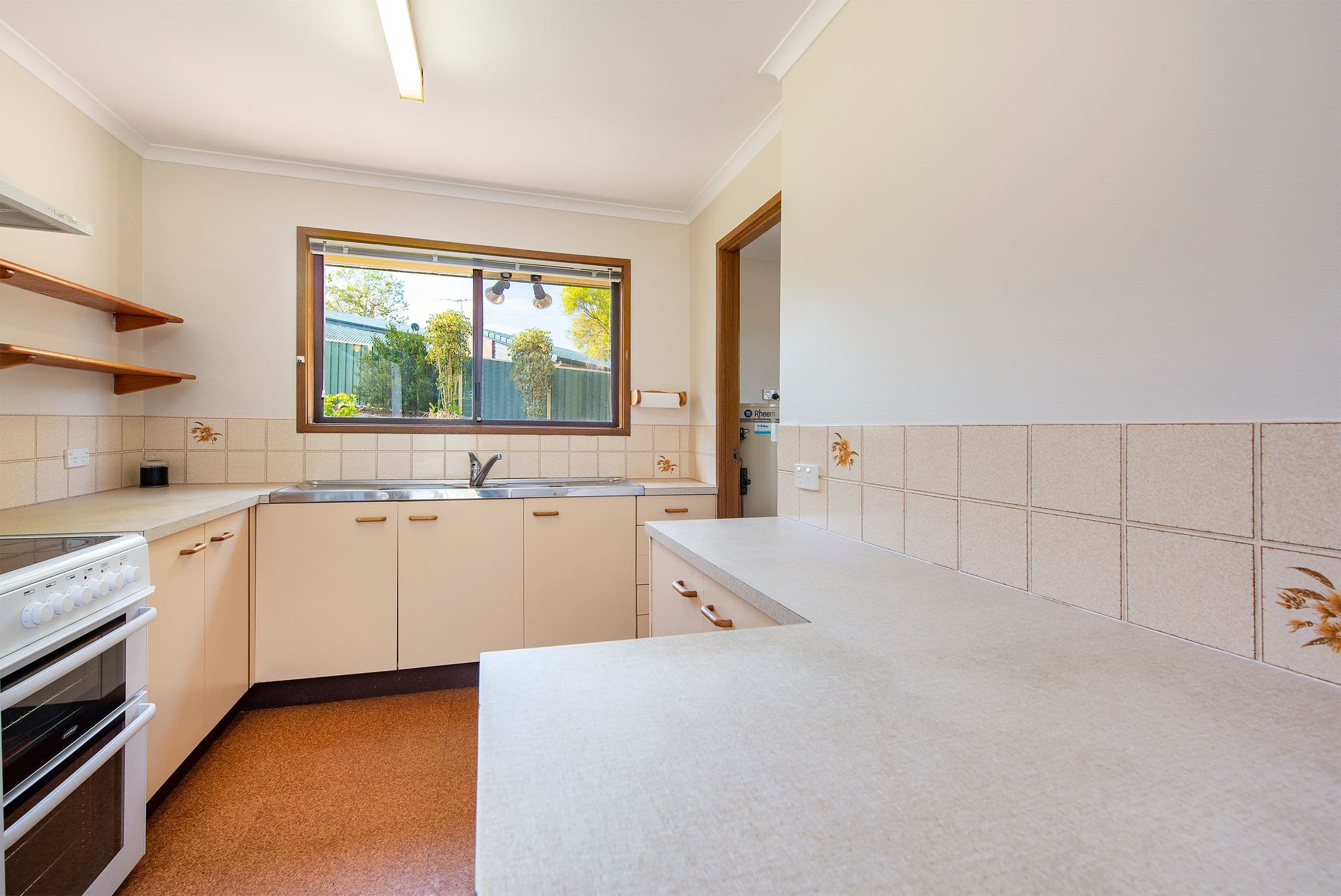 27 Linning Street, Mount Warren Park QLD 4207, Mount Warren Park - Thumbnail 8