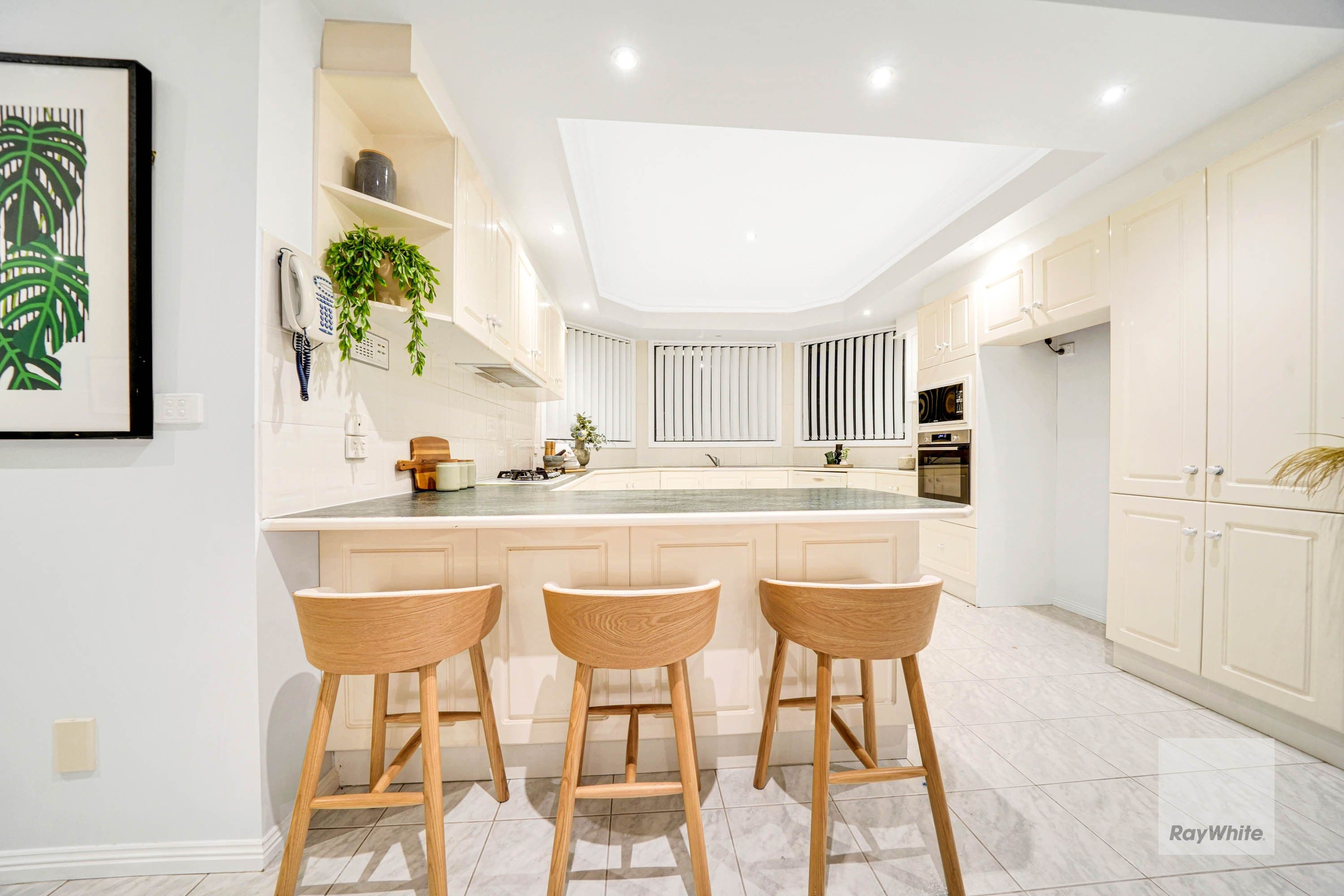 8 Coach House Drive, Attwood VIC 3049, Attwood - Thumbnail 6