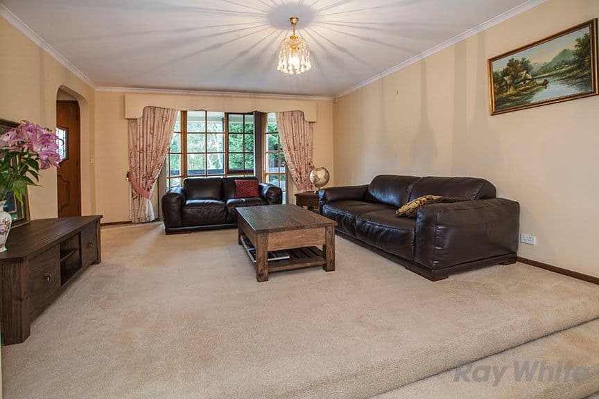 1 Edsall Close, Rowville VIC 3178, Rowville - Thumbnail 4