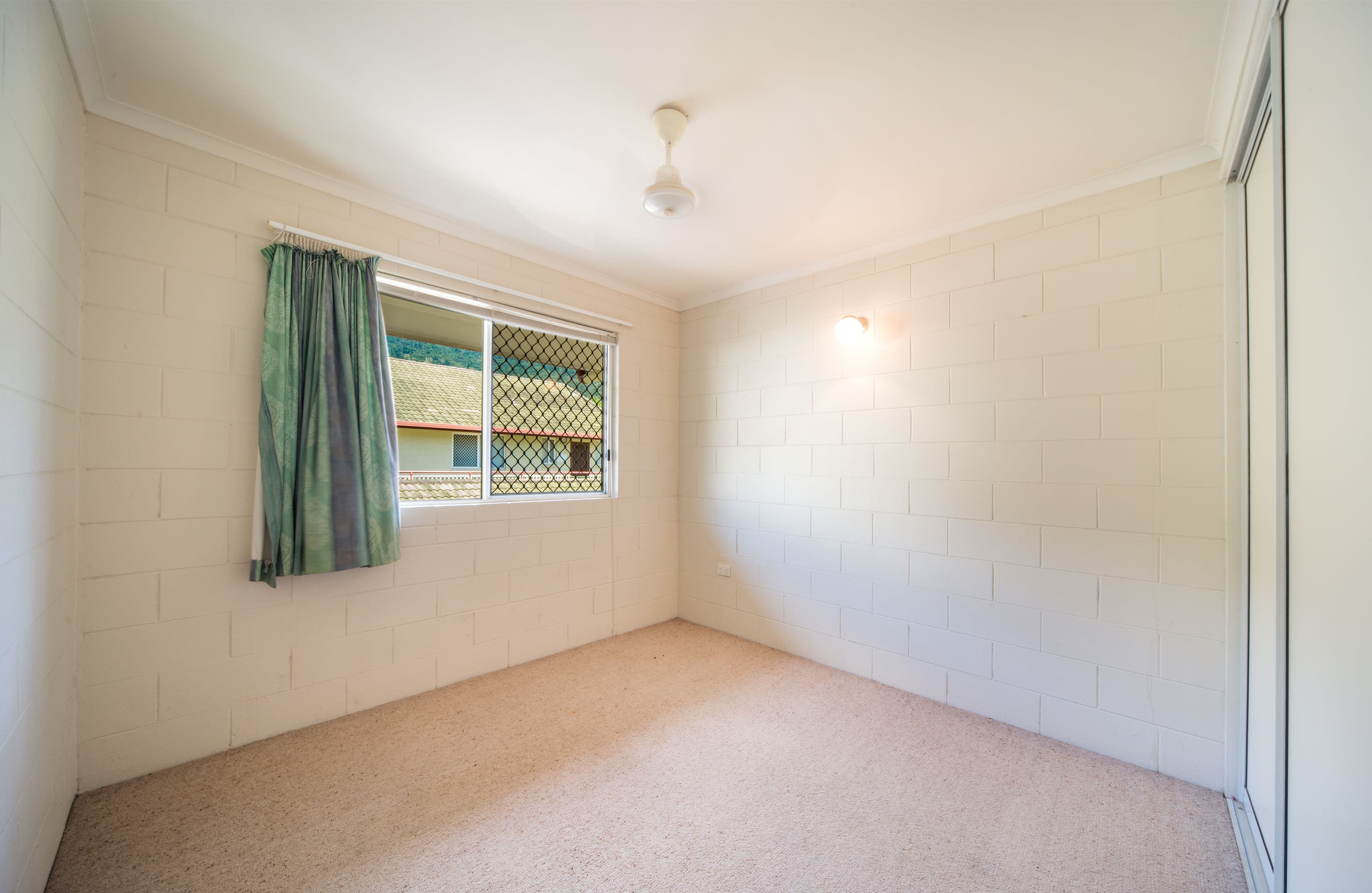 14 Island Drive, Cannonvale QLD 4802, Cannonvale - Thumbnail 7
