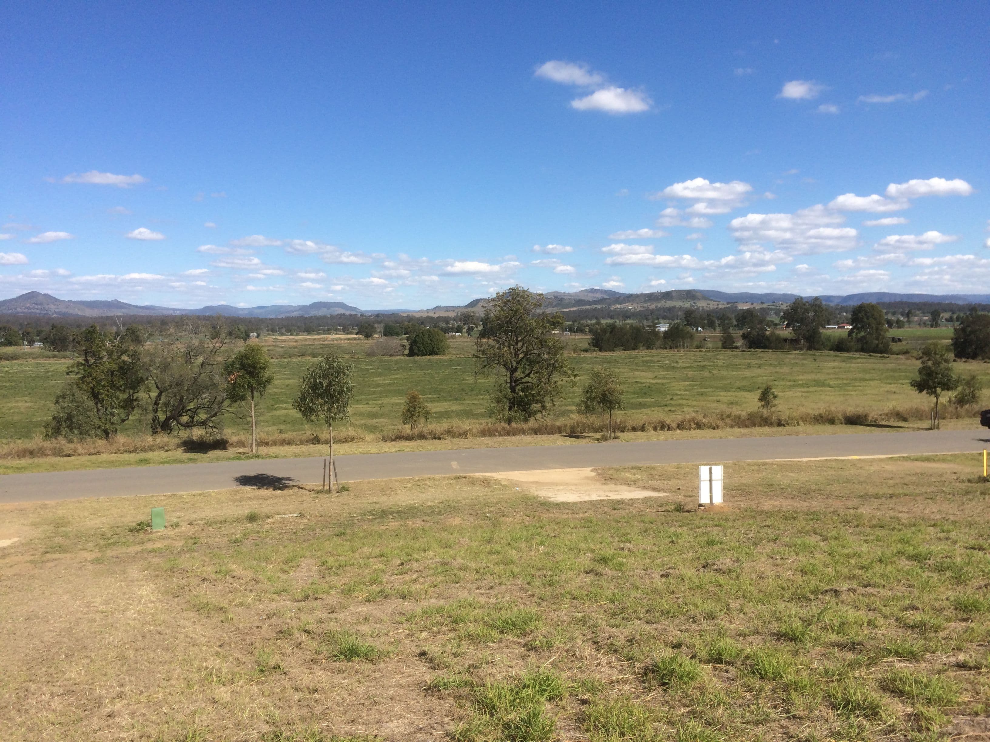 18 Singh Street, Grantham QLD 4347, Grantham - Thumbnail 3