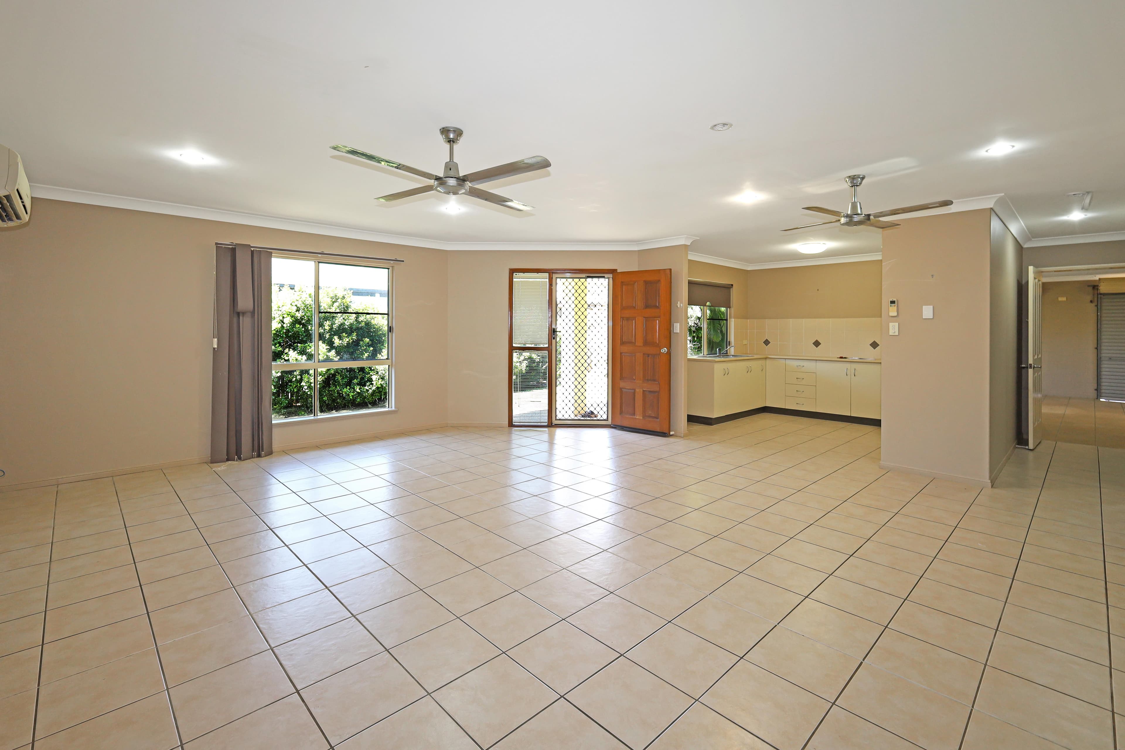 30 Brooksfield Drive, Sarina Beach QLD 4737, Sarina Beach - Thumbnail 5