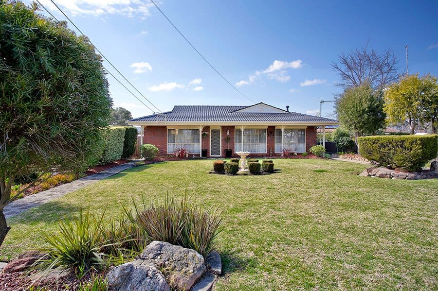 28 High Street, Portland - Image 1