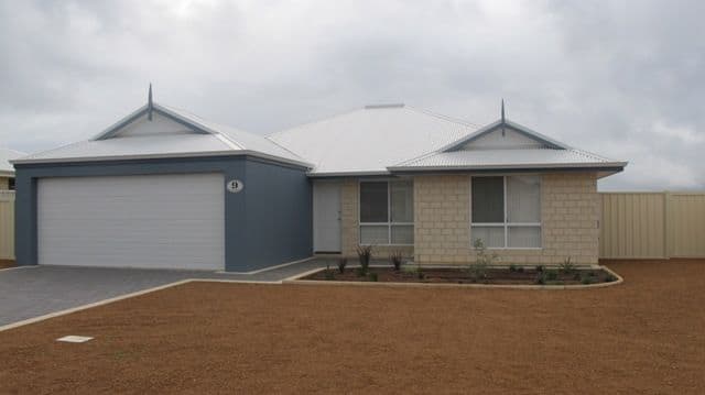 9 Garnet Brace, WANDINA WA 6530, Wandina - Image 1