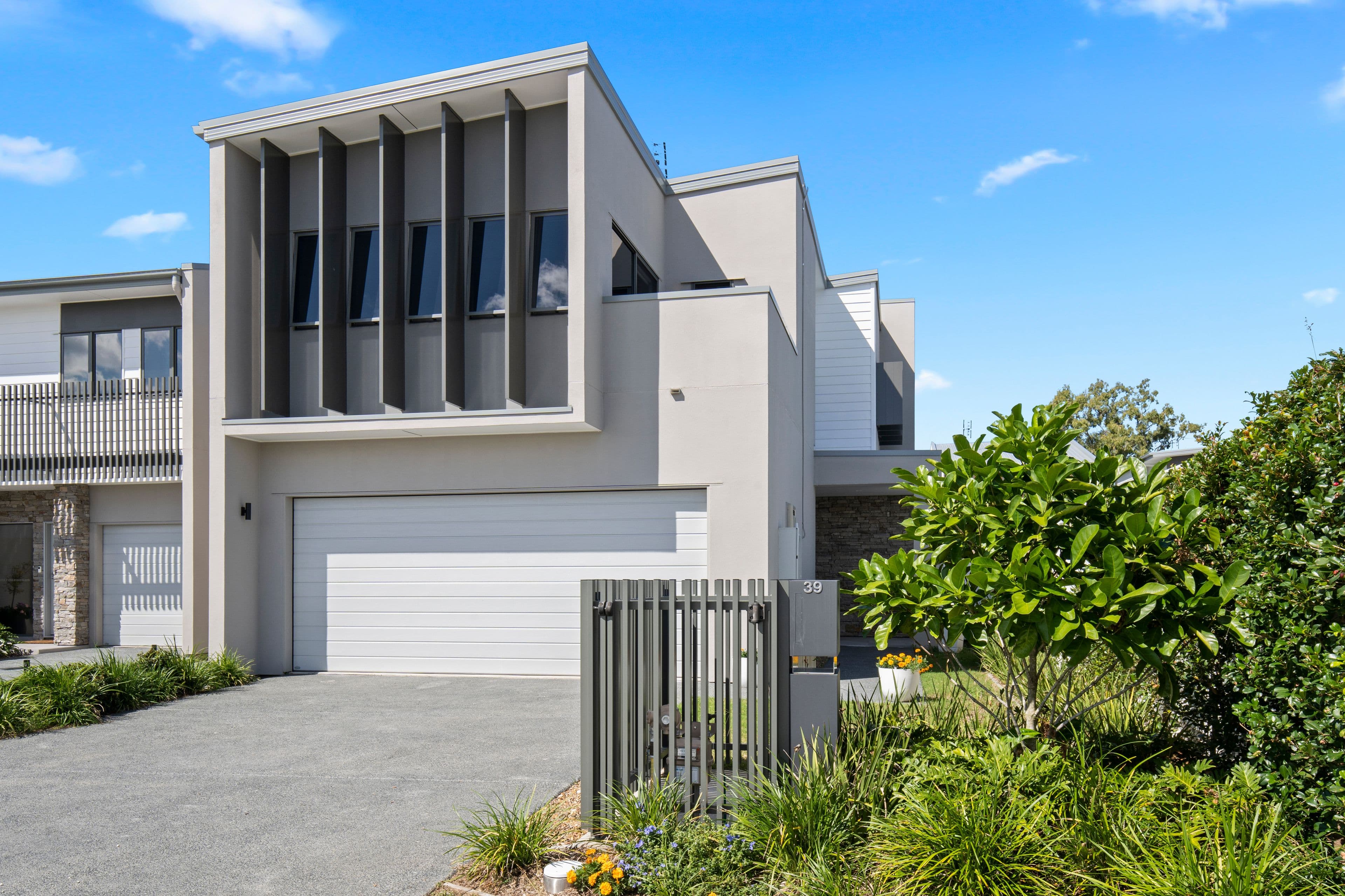 1 Lyra Avenue, Hope Island QLD 4212, Hope Island - Image 1