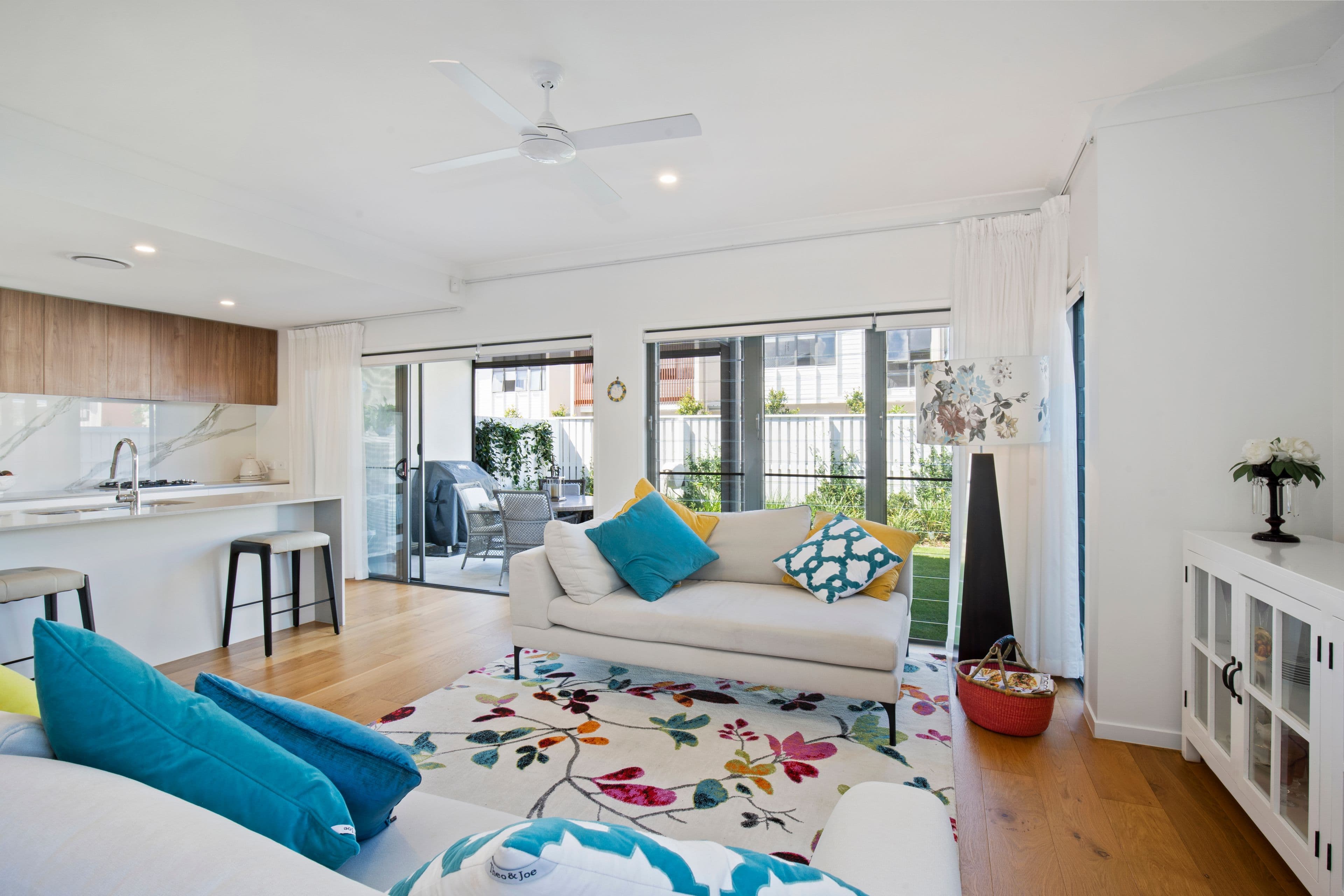 1 Lyra Avenue, Hope Island QLD 4212, Hope Island - Thumbnail 4