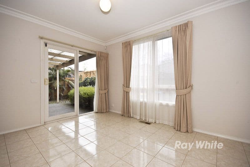 15 Myrtle Street, BAYSWATER VIC 3153, Bayswater - Thumbnail 4
