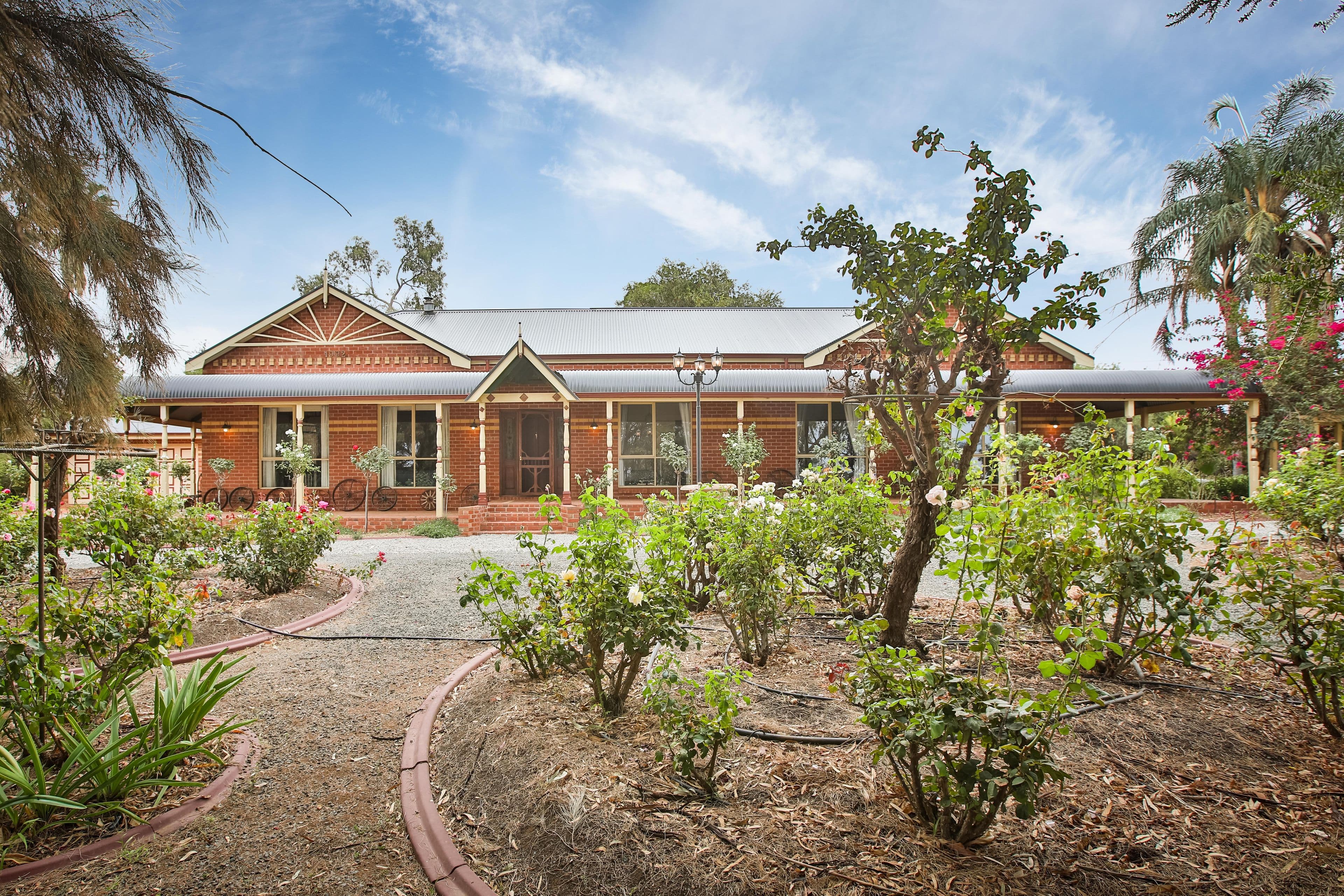 304 Cocklin Avenue, Red Cliffs VIC 3496, Red Cliffs - Thumbnail 2
