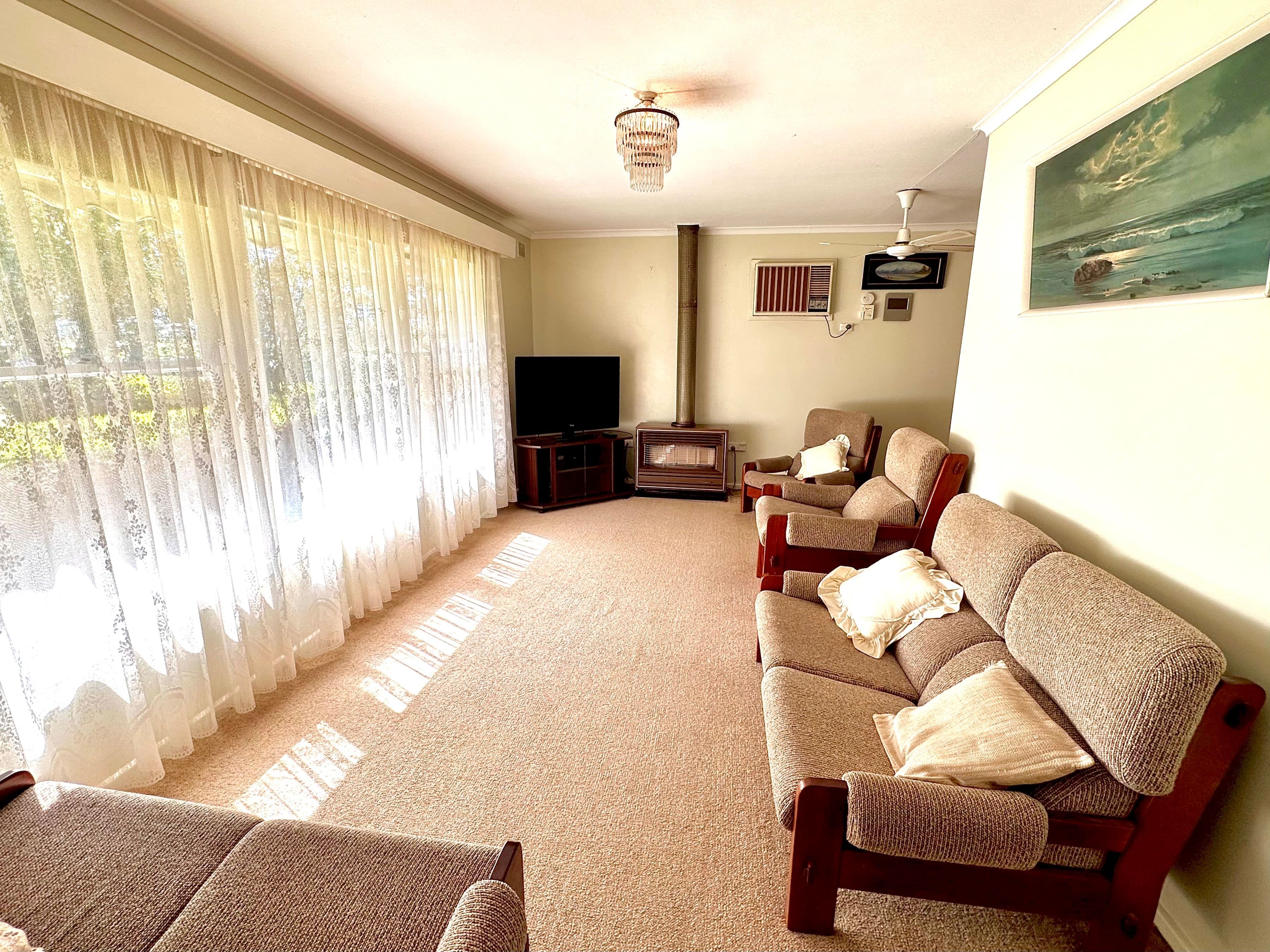 38 Victoria Parade, Bordertown SA 5268, Bordertown - Thumbnail 2