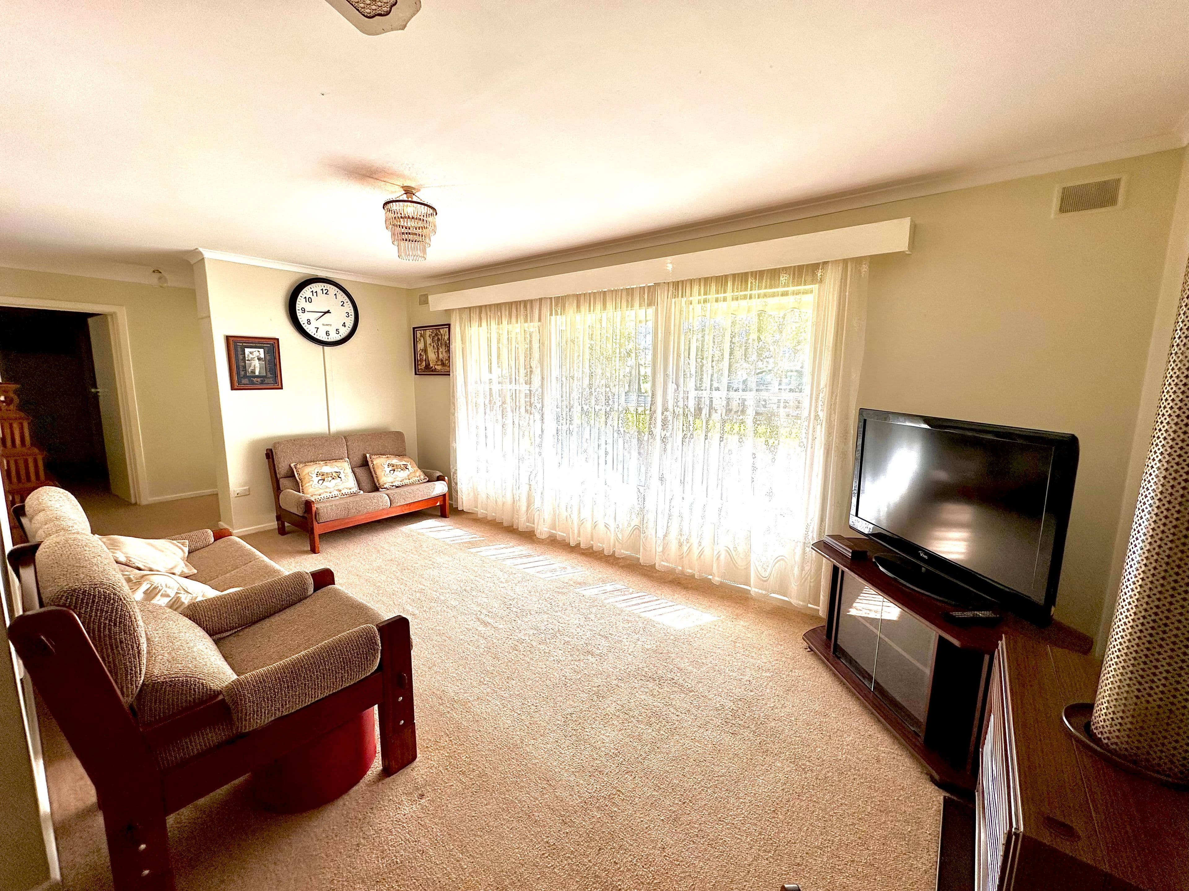 38 Victoria Parade, Bordertown SA 5268, Bordertown - Thumbnail 3