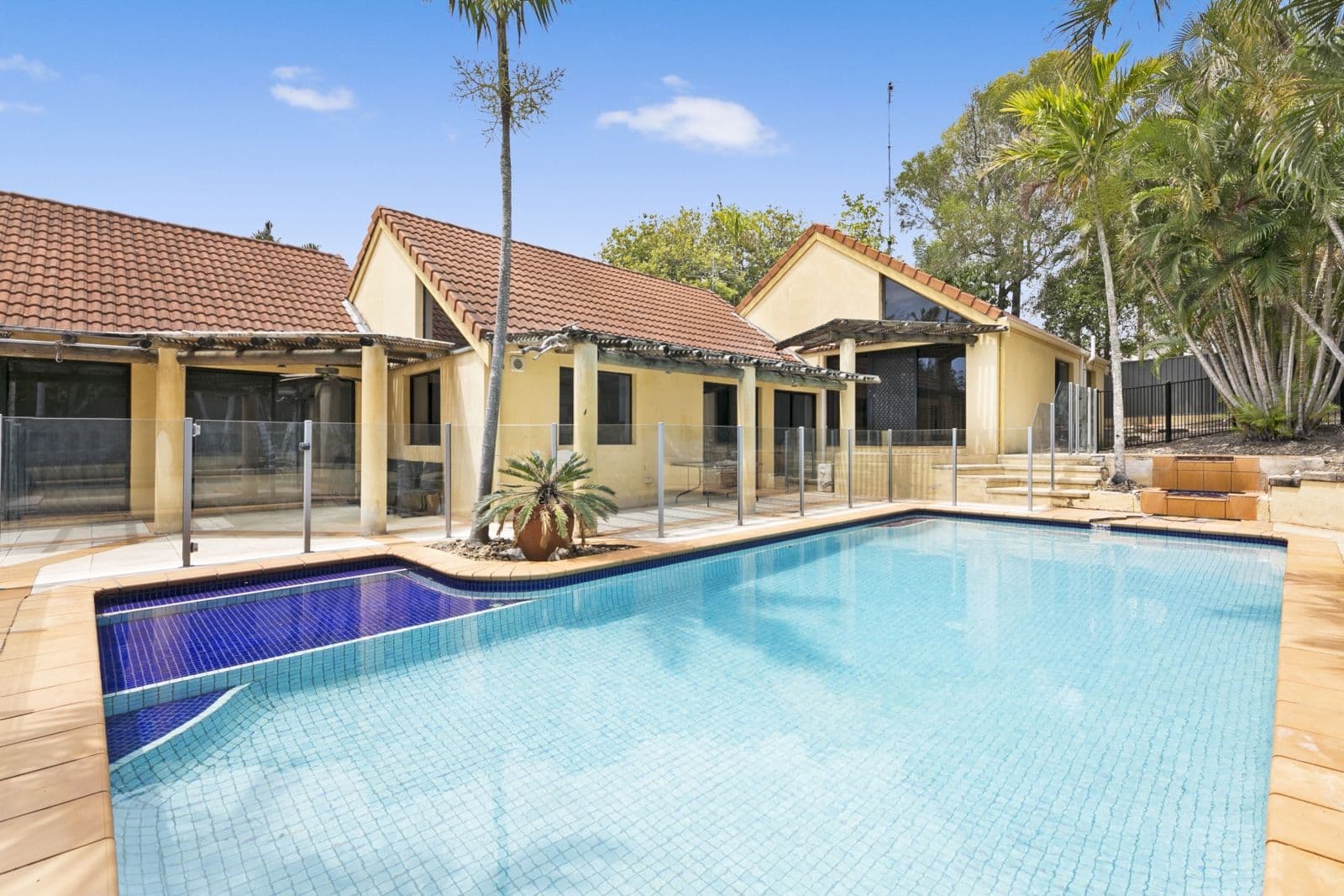 9 Jack Nicklaus Way, Parkwood QLD 4214, Parkwood - Image 1