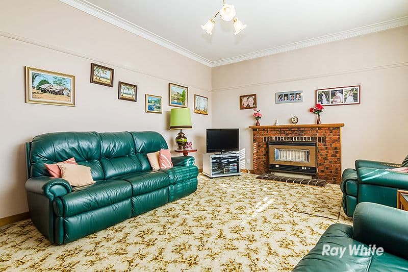 18 Bedwell Avenue, Dandenong VIC 3175, Dandenong - Thumbnail 4