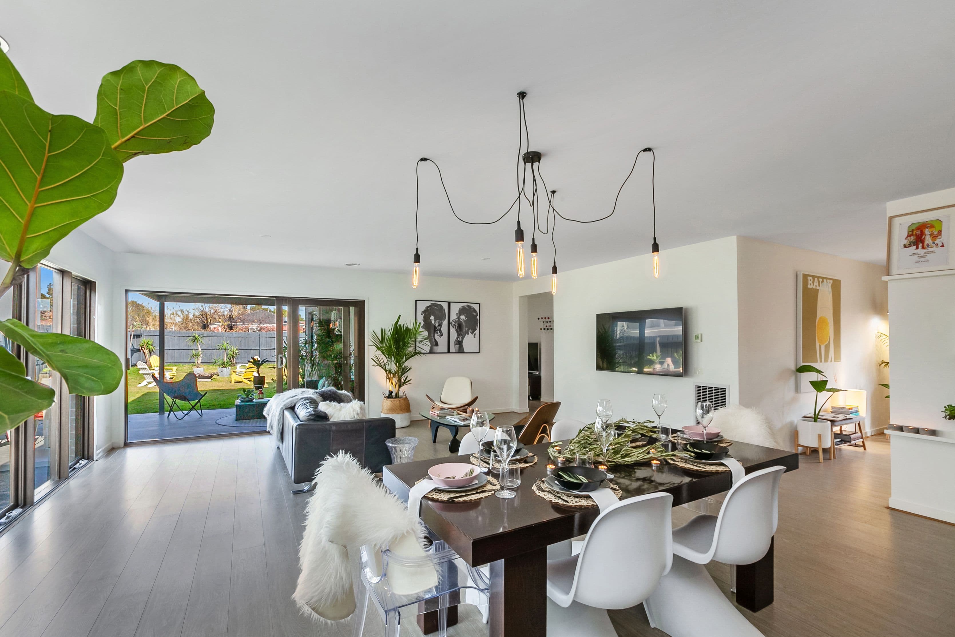 13 Merrilands Road, Reservoir VIC 3073, Reservoir - Thumbnail 5