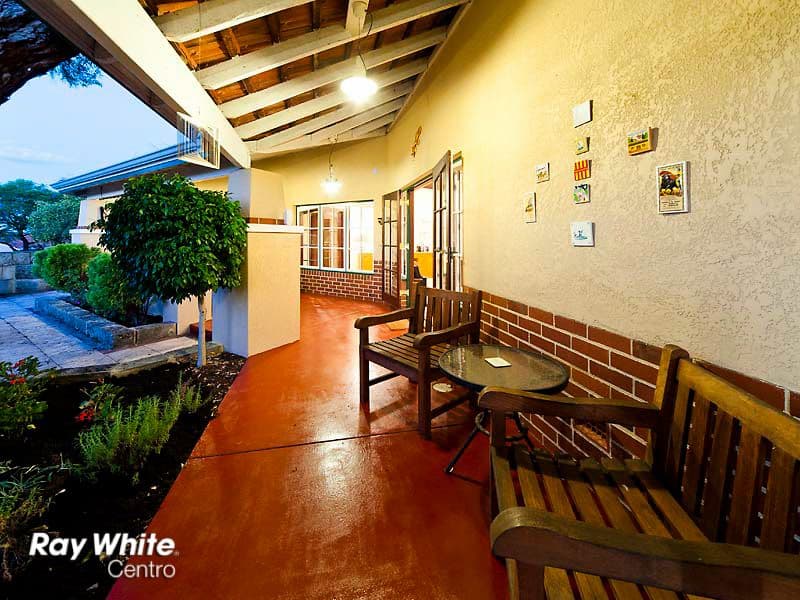 17 Munsie Avenue, DAGLISH WA 6008, Daglish - Thumbnail 4
