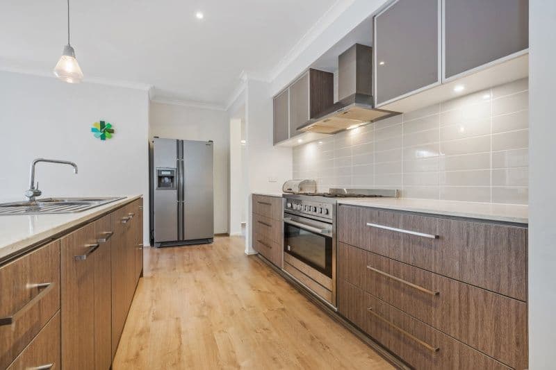 7 Willowbrae Way, Bannockburn VIC 3331, Bannockburn - Thumbnail 2