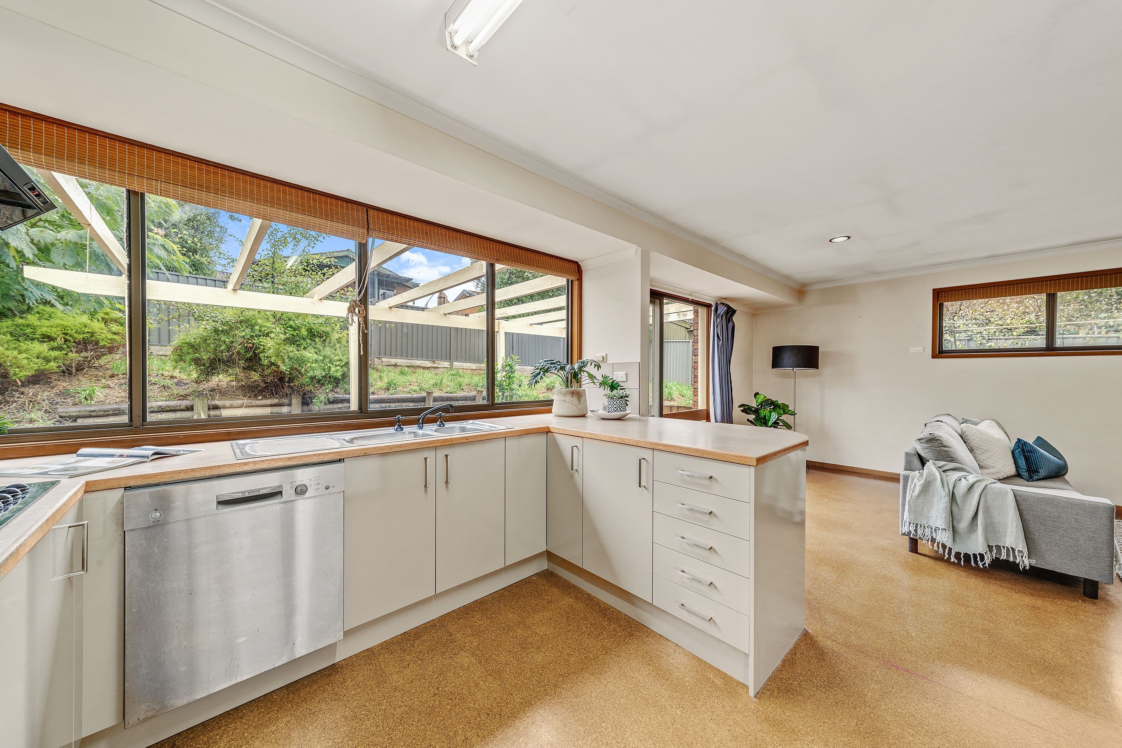 20 Bancks Crescent, McKellar ACT 2617, McKellar - Thumbnail 2
