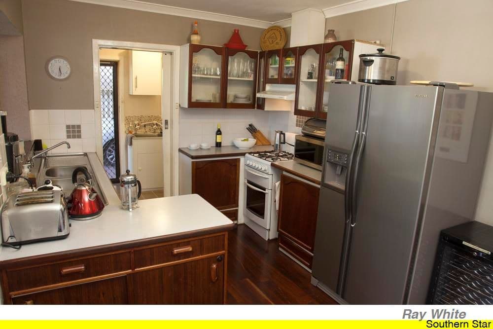 24 Peter Street, KELMSCOTT WA 6111, Kelmscott - Thumbnail 7