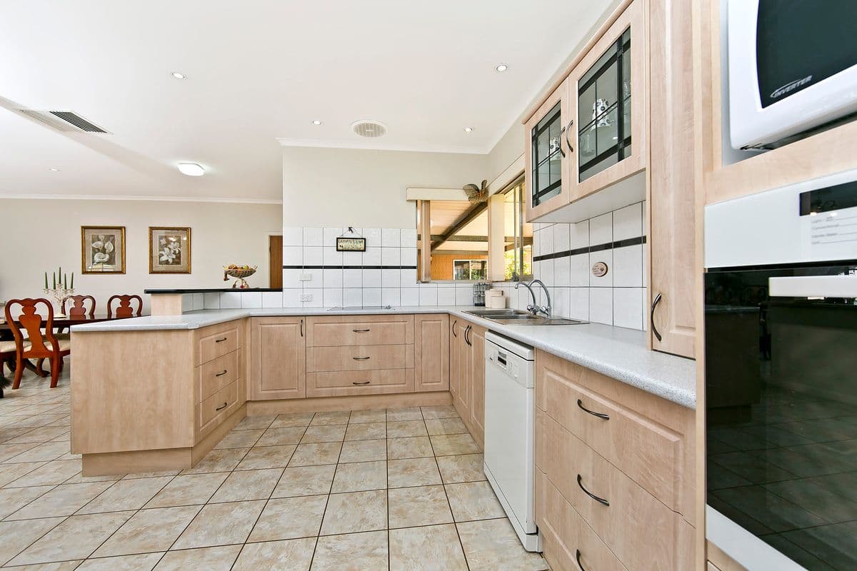 10 Sherriff Street, Gawler South SA 5118, Gawler South - Thumbnail 4