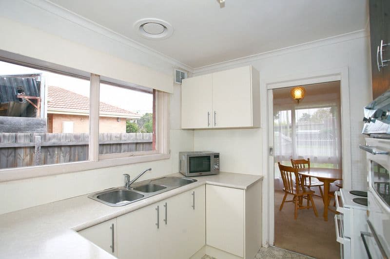 4 Cheam Street, DANDENONG NORTH VIC 3175, Dandenong North - Thumbnail 2
