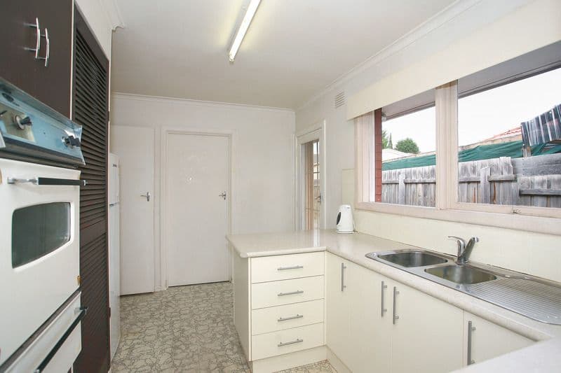 4 Cheam Street, DANDENONG NORTH VIC 3175, Dandenong North - Thumbnail 4