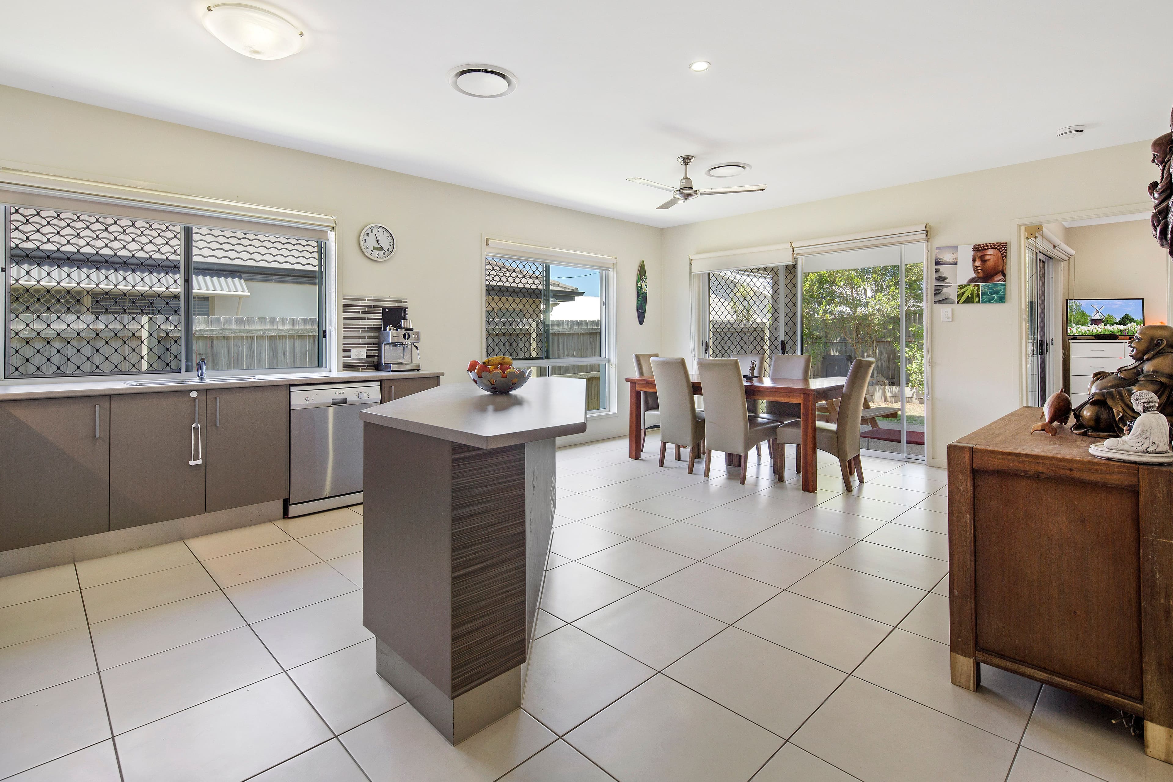 11 Clarence Place, Sippy Downs QLD 4556, Sippy Downs - Thumbnail 2
