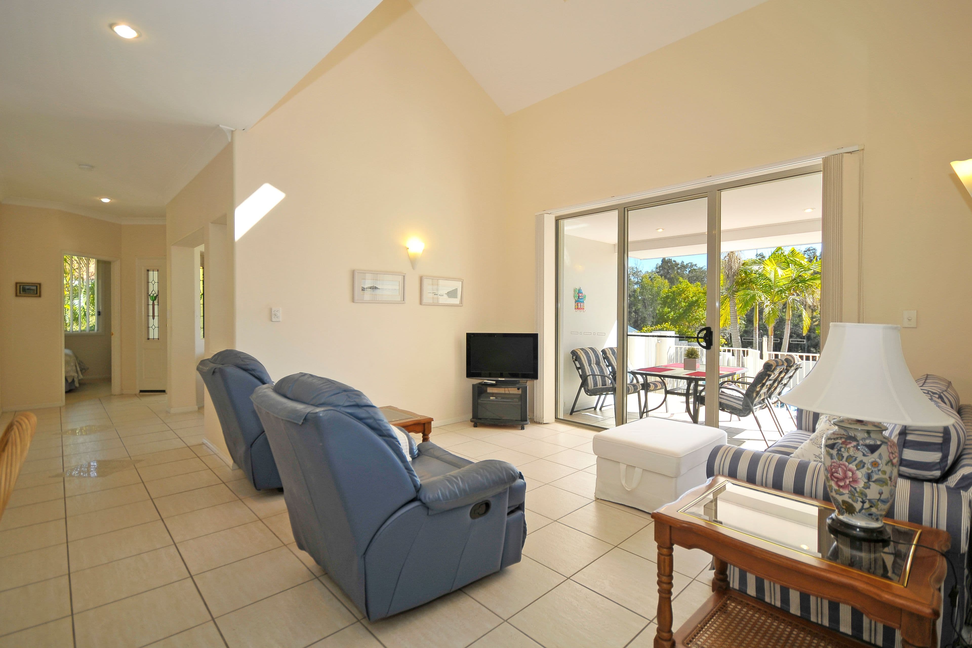 20 Pine Valley Drive, Robina QLD 4226, Robina - Thumbnail 8