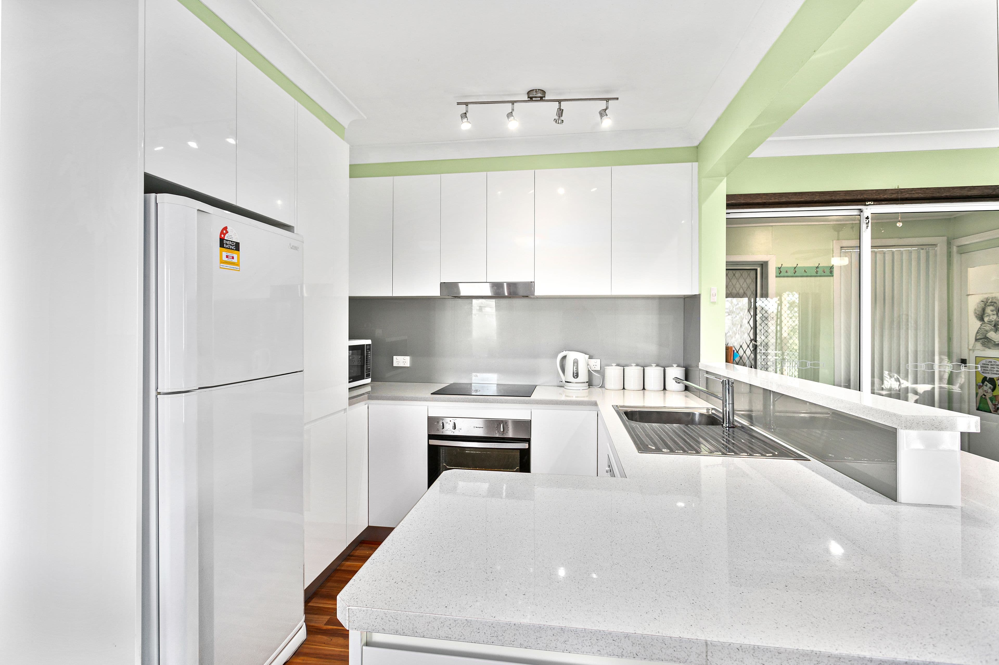 2 Madigan Boulevard, Mount Warrigal NSW 2528, Mount Warrigal - Thumbnail 3