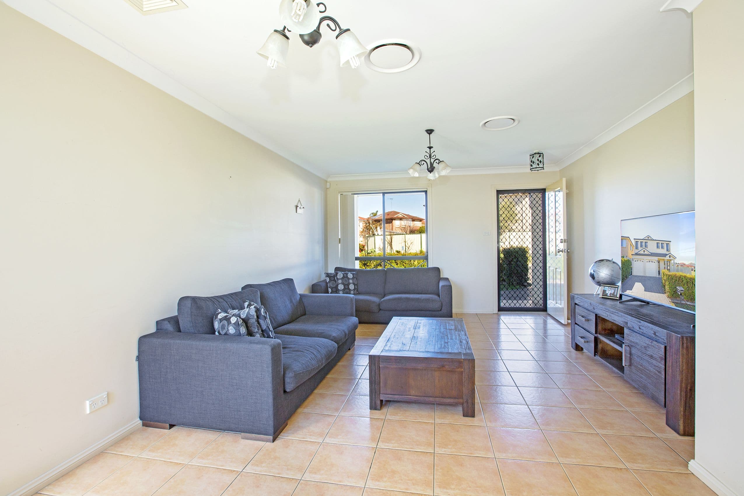 Prestons NSW 2170, Prestons - Thumbnail 4