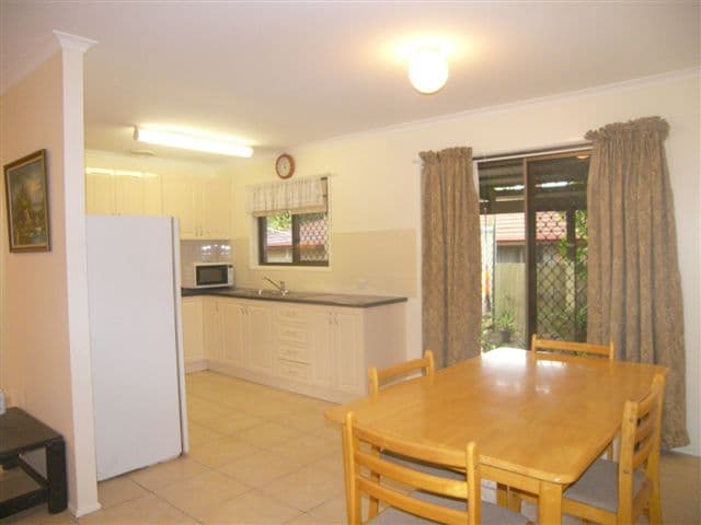 1 Roy Lane, CAMIRA QLD 4300, Camira - Thumbnail 3