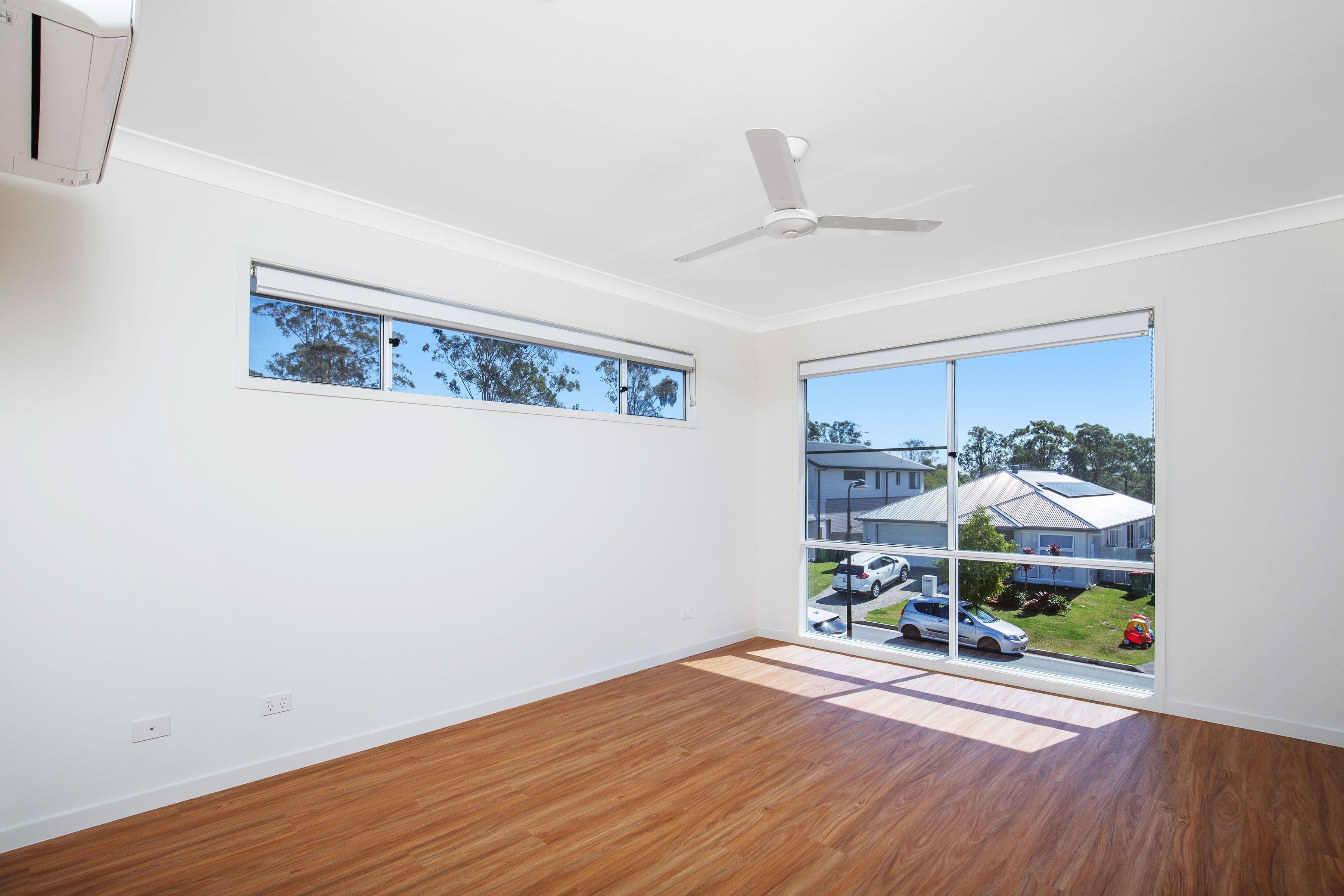42 Greenview Circuit, Arundel QLD 4214, Arundel - Thumbnail 4