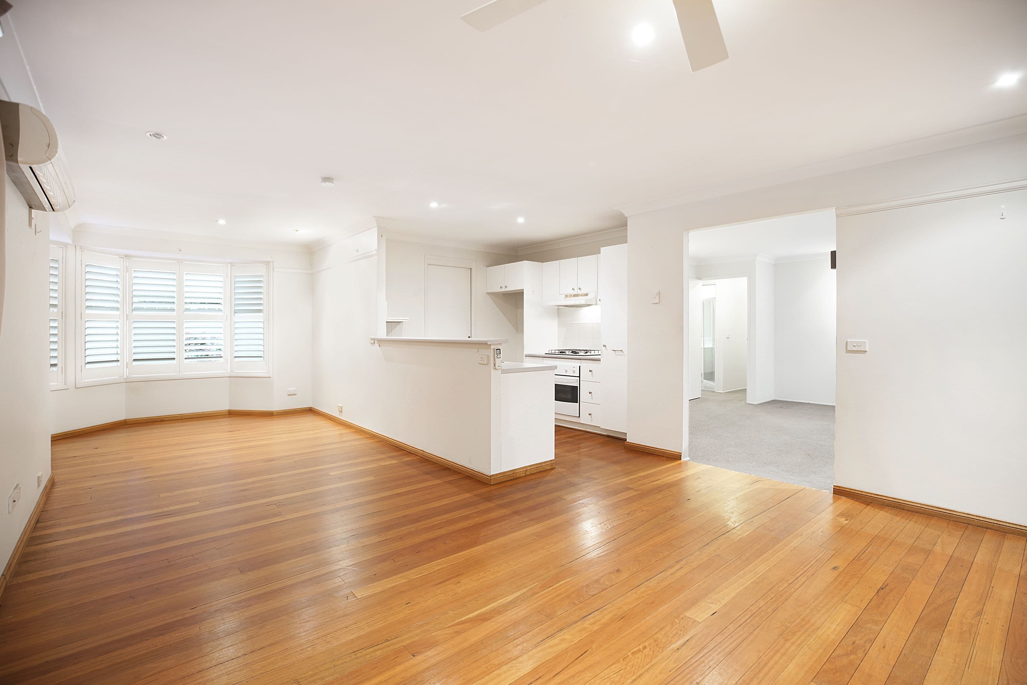65 Woodlands Drive, Glenmore Park - Thumbnail 2