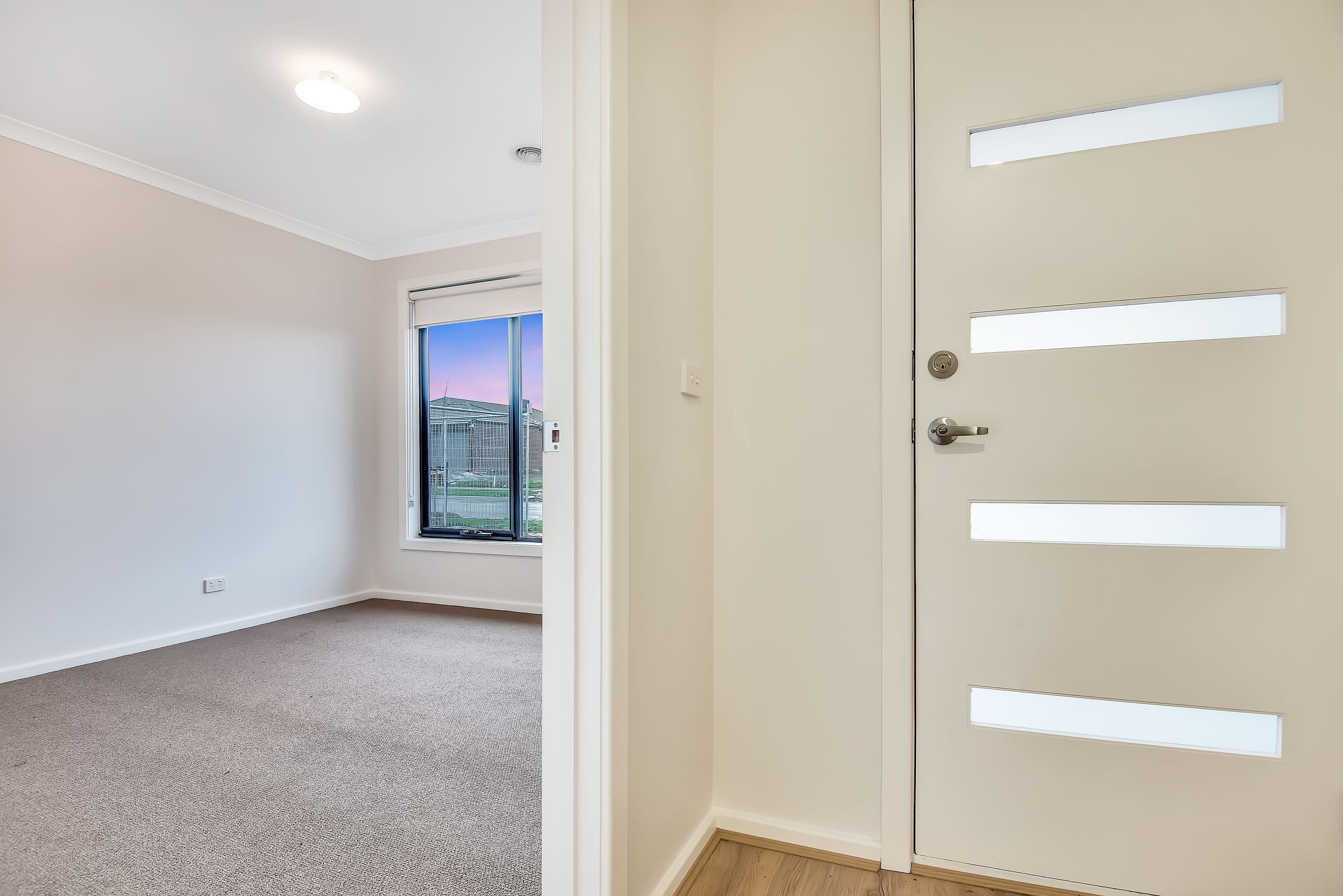 12 Command Road, Craigieburn VIC 3064, Craigieburn - Thumbnail 2