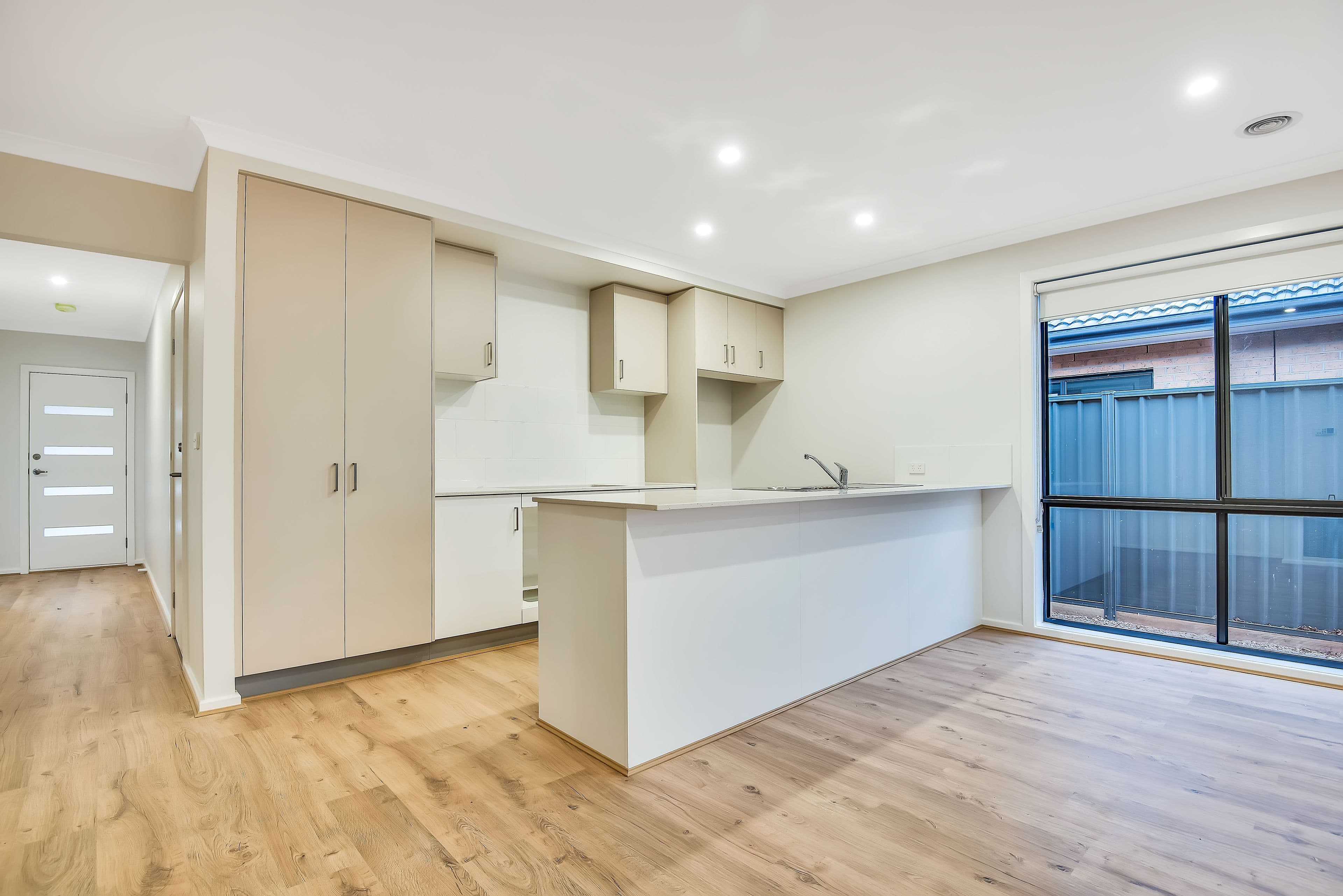 12 Command Road, Craigieburn VIC 3064, Craigieburn - Thumbnail 8