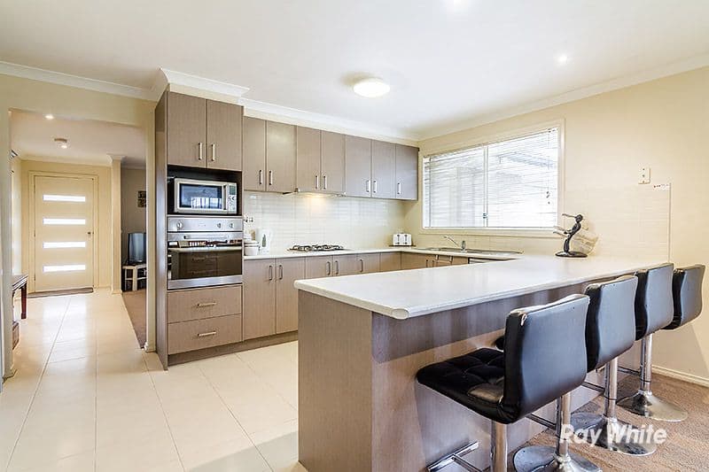 5 Donohue Street, Cranbourne East VIC 3977, Cranbourne East - Thumbnail 6