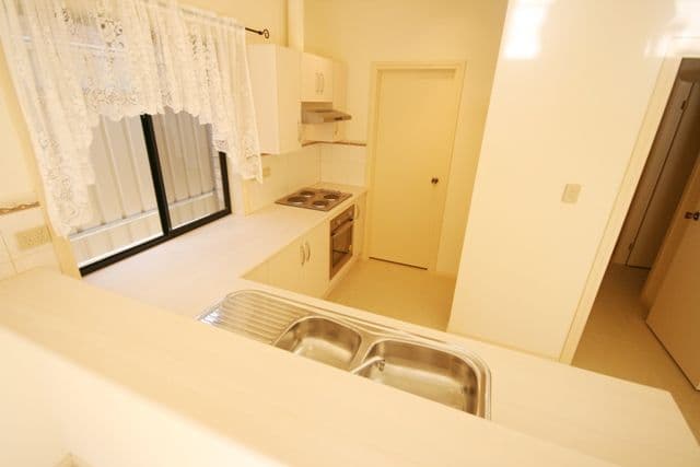 2B Abbaron Court, ABERFOYLE PARK SA 5159, Aberfoyle Park - Thumbnail 3