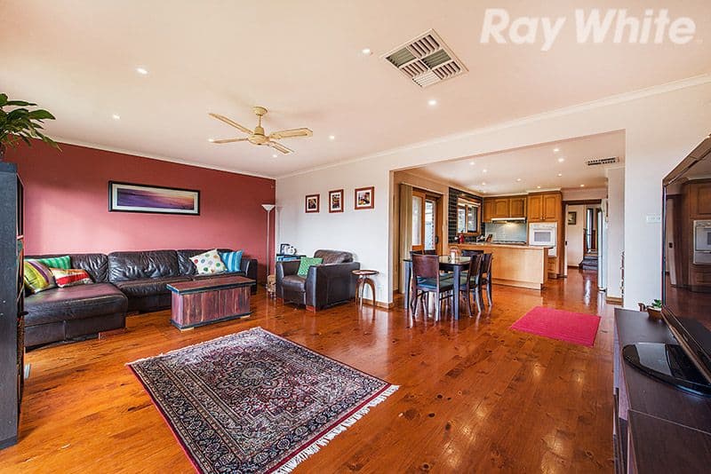 12 Wilhelma Avenue, Bayswater VIC 3153, Bayswater - Thumbnail 2