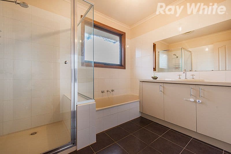 12 Wilhelma Avenue, Bayswater VIC 3153, Bayswater - Thumbnail 4