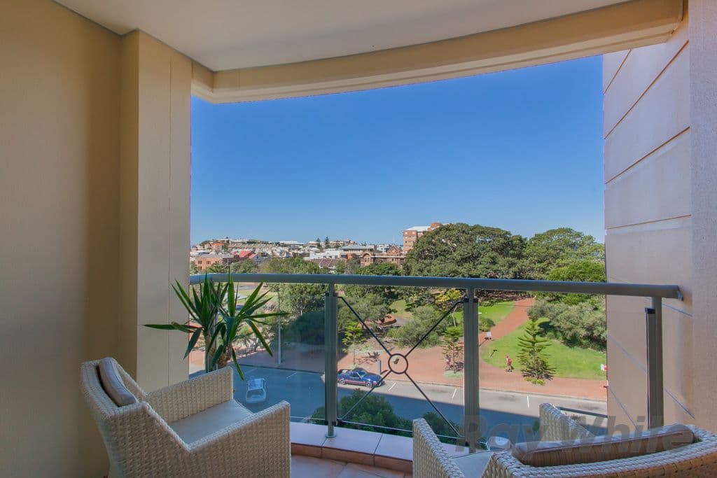 26 Pacific Street, NEWCASTLE NSW 2300, Newcastle - Thumbnail 4