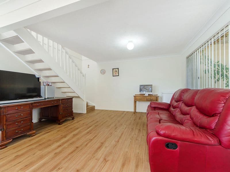50 St kevins Avenue, Benowa QLD 4217, Benowa - Thumbnail 5