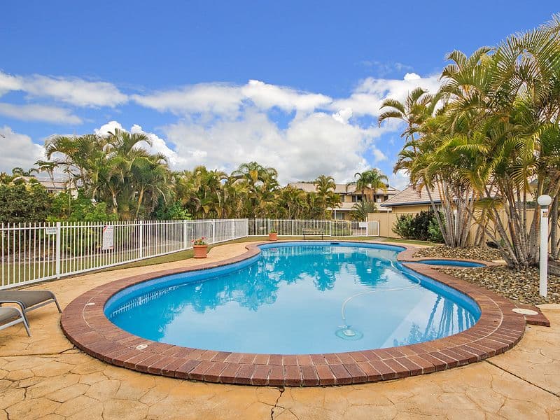 50 St kevins Avenue, Benowa QLD 4217, Benowa - Thumbnail 7