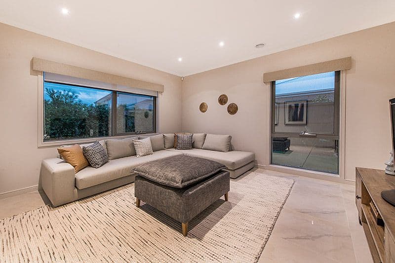12 Moxham Drive, Clyde North VIC 3978, Clyde North - Thumbnail 8
