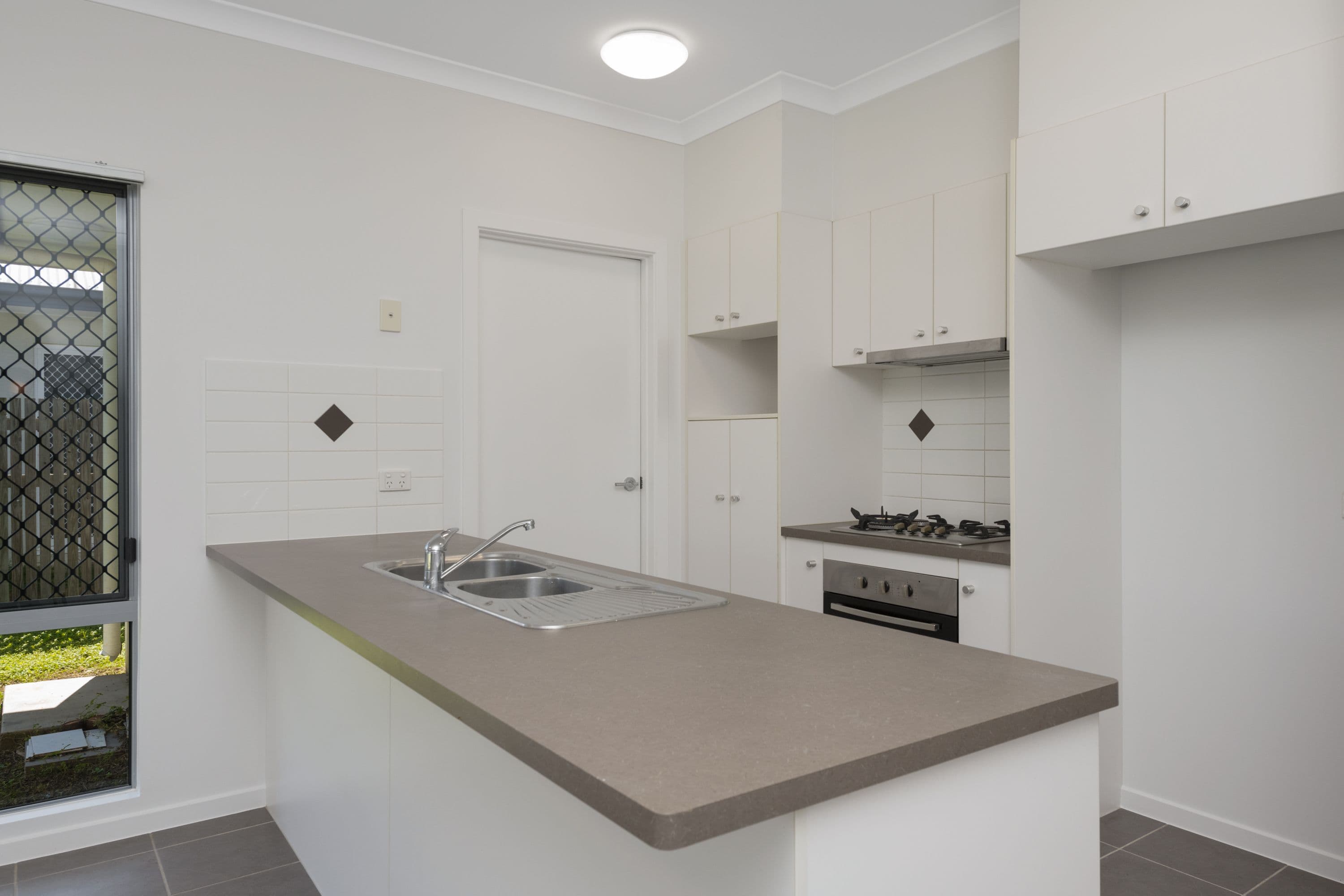 7 Skardon Place, Kelso QLD 4815, Kelso - Thumbnail 3