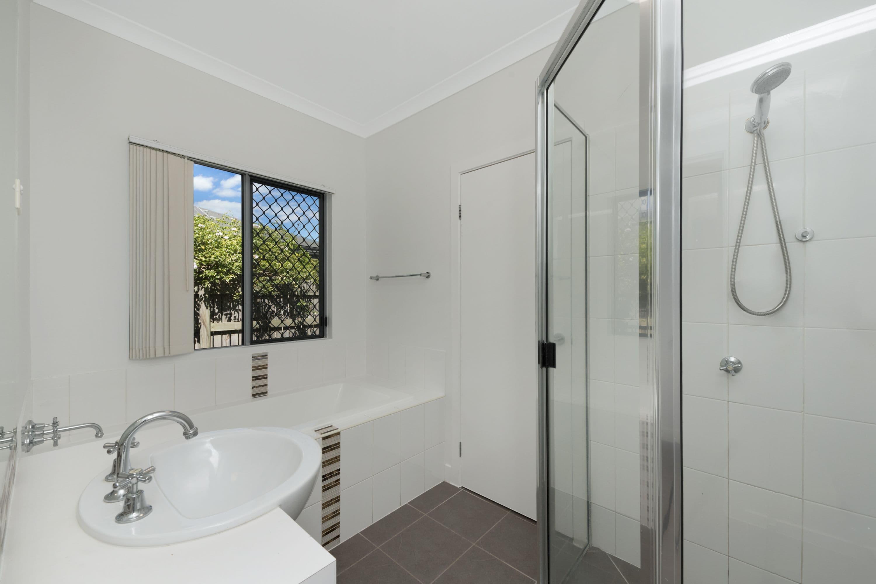 7 Skardon Place, Kelso QLD 4815, Kelso - Thumbnail 5