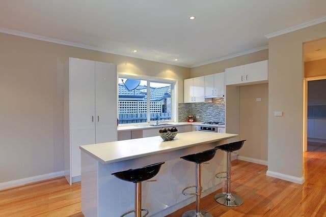 92A Royal Parade, RESERVOIR VIC 3073, Reservoir - Thumbnail 3