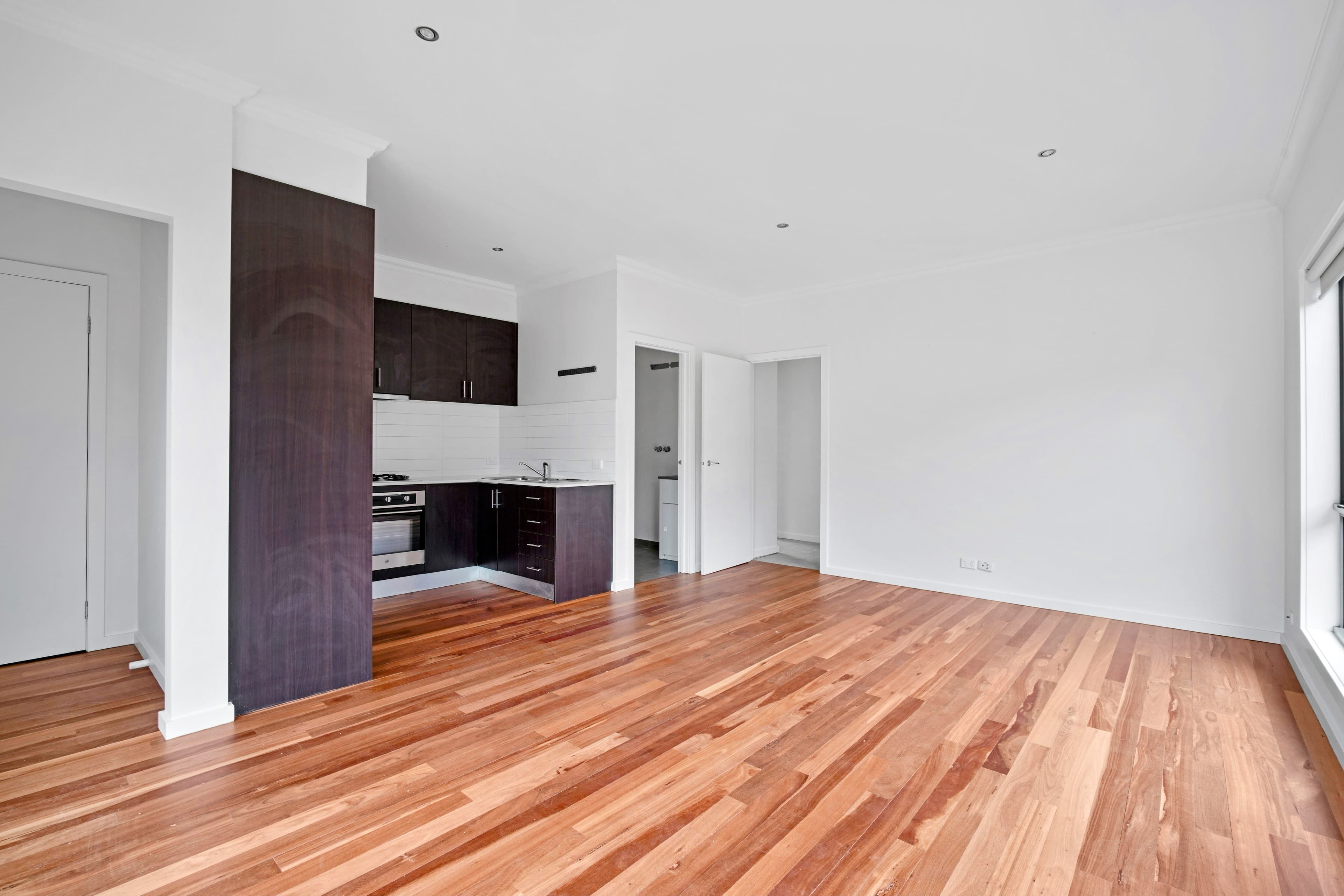 130 Purinuan Road, Reservoir VIC 3073, Reservoir - Thumbnail 3